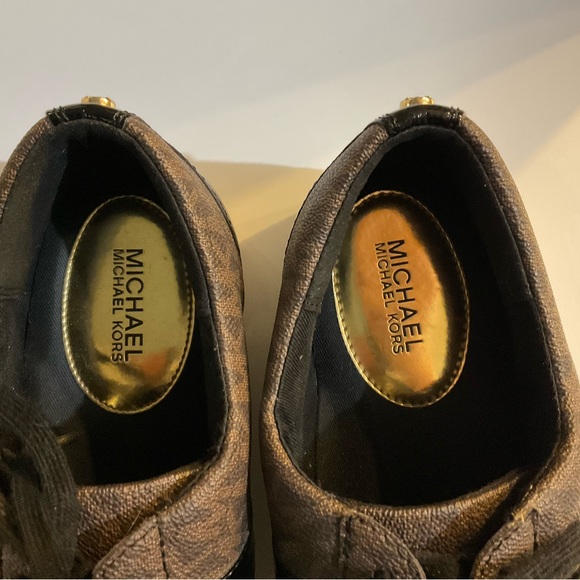 Men’s Michael Kors Sneakers - size 9.5 - Picture 6 of 6